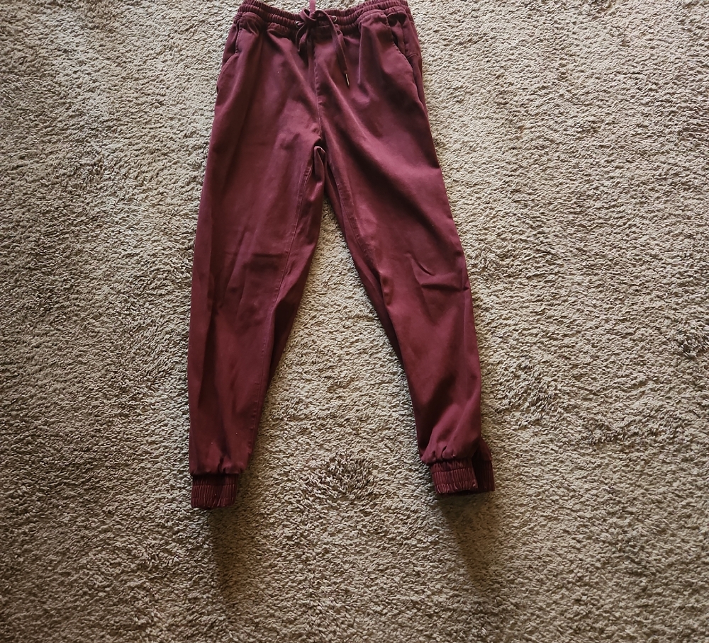 Alya Maroon Jogger Pants